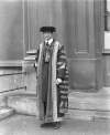 [Eamon de Valera in robes of Chancellor, of the National University, full-length portrait]