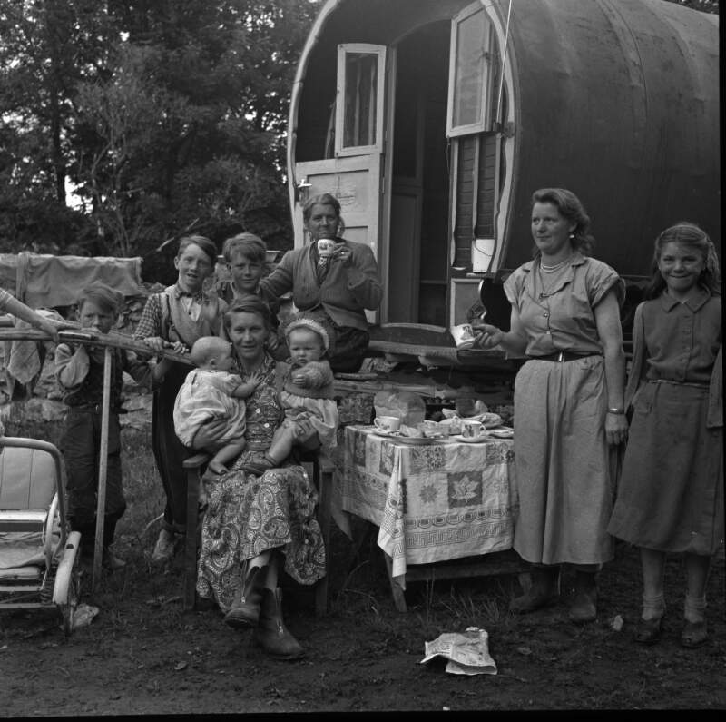 [Sheridan and O'Brien families at campsite near Loughrea, Co. Galway]