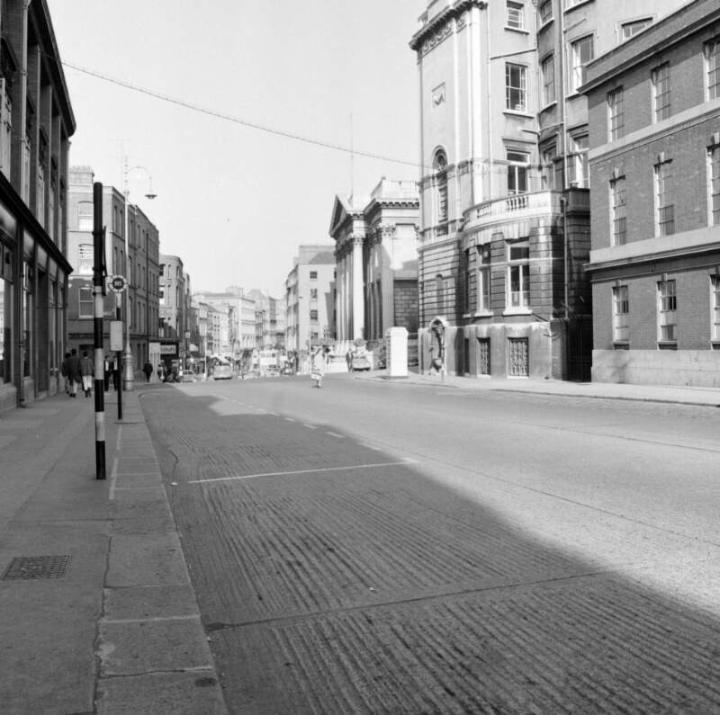 [City Hall viewed from Lord Edward Street, Dublin]