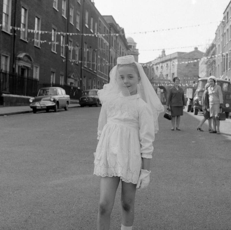 [Communion girl, Corpus Christi, Henrietta Street, Dublin]