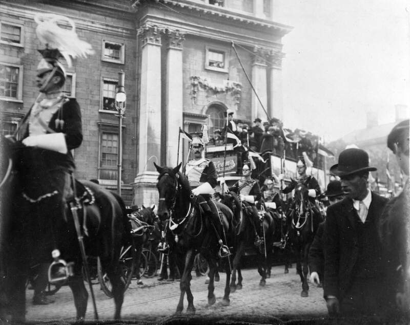 [Troop of lancers passing Trinity College Dublin]