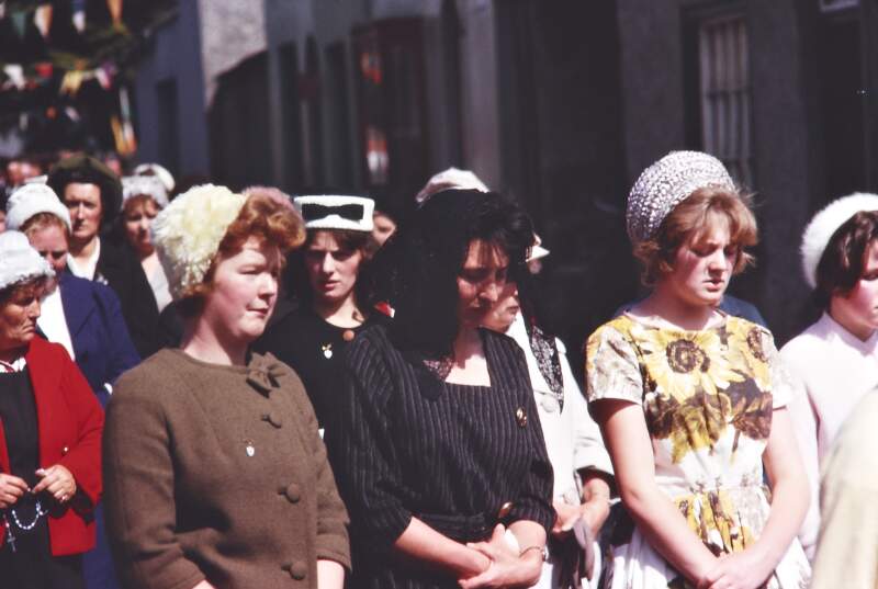 [Group of women praying, Corpus Christi Procession, Cahir, Co.Tipperary]