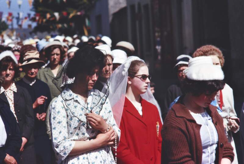 [Group of women praying, Corpus Christi Procession, Cahir, Co.Tipperary]
