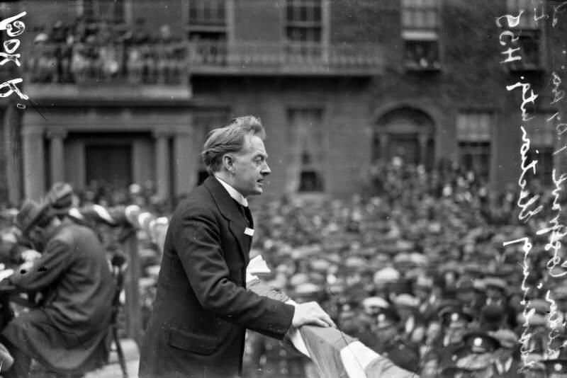 [W.T. Cosgrave addressing an Election meeting]