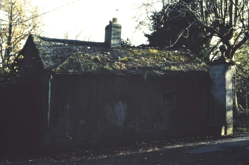 [Derelict gate lodge at Taylor's Lane, Rathfarnham, Dublin]