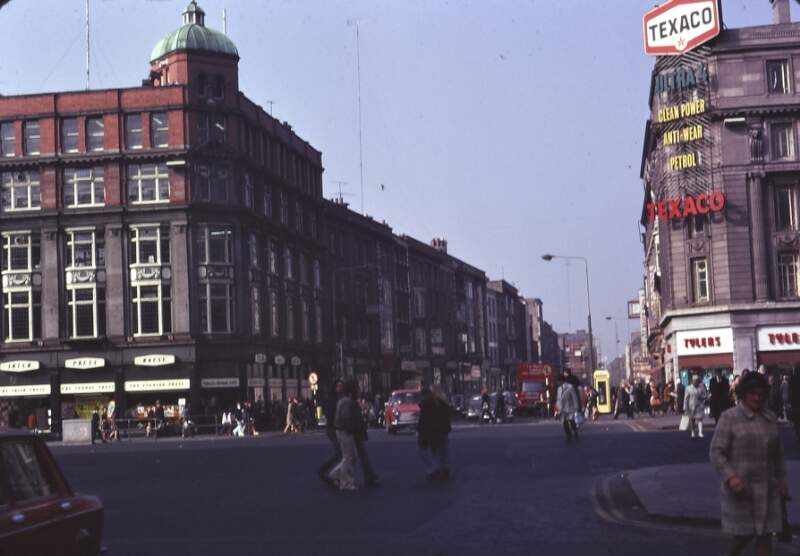 [Middle Abbey Street, Dublin, from O'Connell Street]
