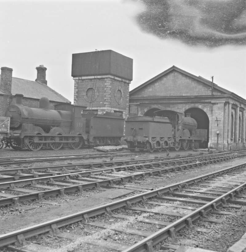 542 at old shed, Athlone, Co. Westmeath.