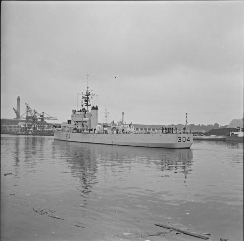 Canadian destroyer, 304, Albert Quay, Cork City, Co. Cork.
