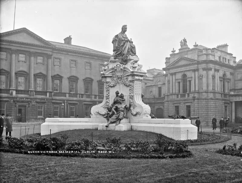 Statue of Queen Victoria, Dublin City, Co. Dublin