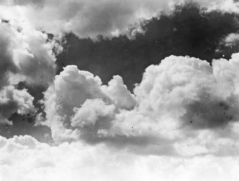 Clouds Cumulus 5237.