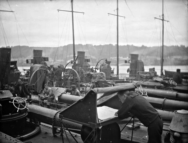Snapshots of torpedo boats