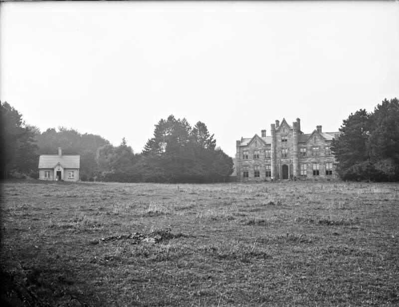 Convent of Le Bon Sauveur, Carriglea, Dungarvan, front in distance.