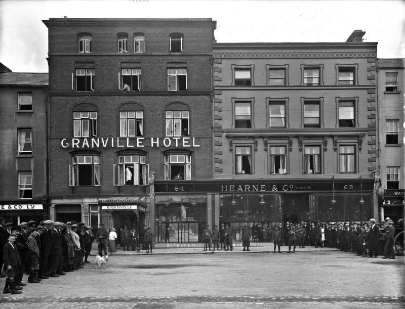 Granville Hotel, exterior.