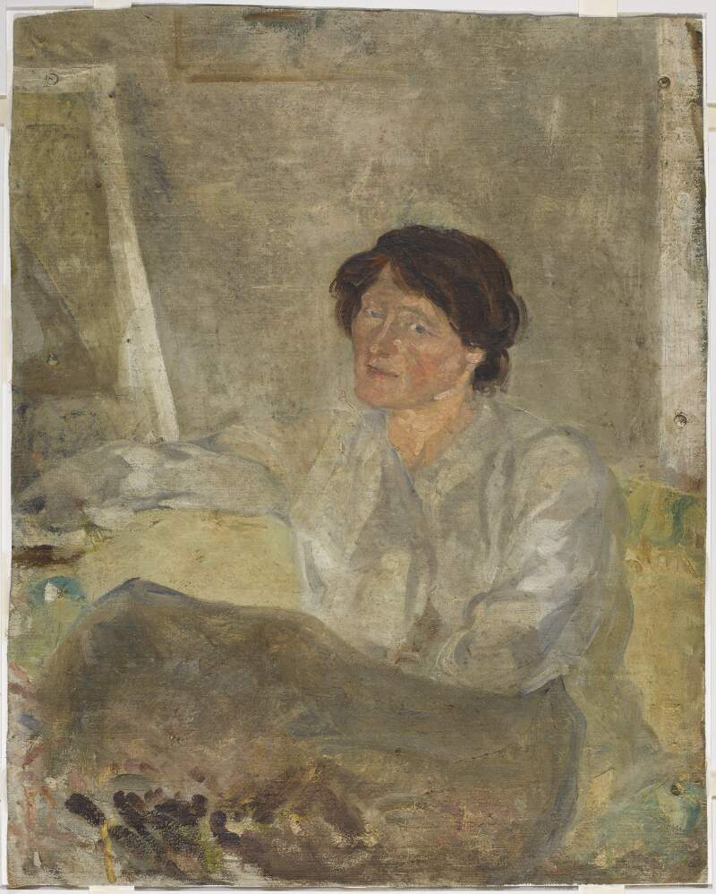 Portrait of an unidentified woman, seated