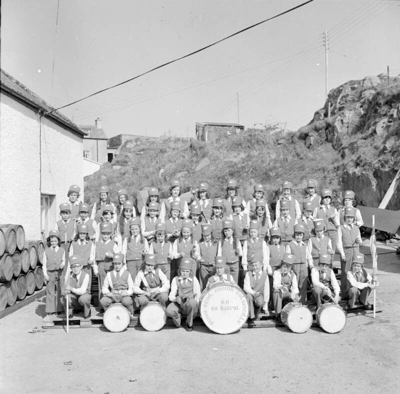 [Burtonport children's band, Co. Donegal]