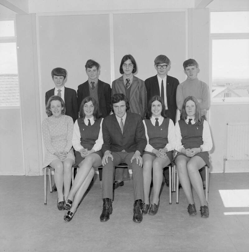 [Group of pupils inside Scoil Mhuire's secondary school, Derrybeg, Co. Donegal]
