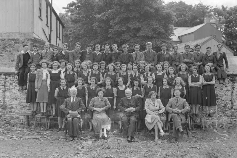 [Male and female students of McDevitt Institute, Glenties, Co. Donegal]
