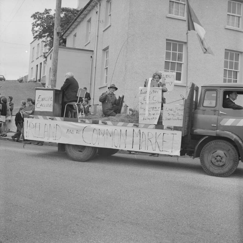 [Float at Queen and Exiles Carnival, D'Alton Sports, Glenties, Co. Donegal]