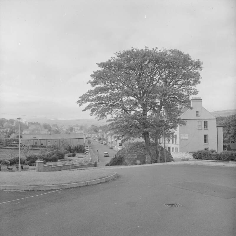 [Buildings in the Glenties, Co. Donegal]