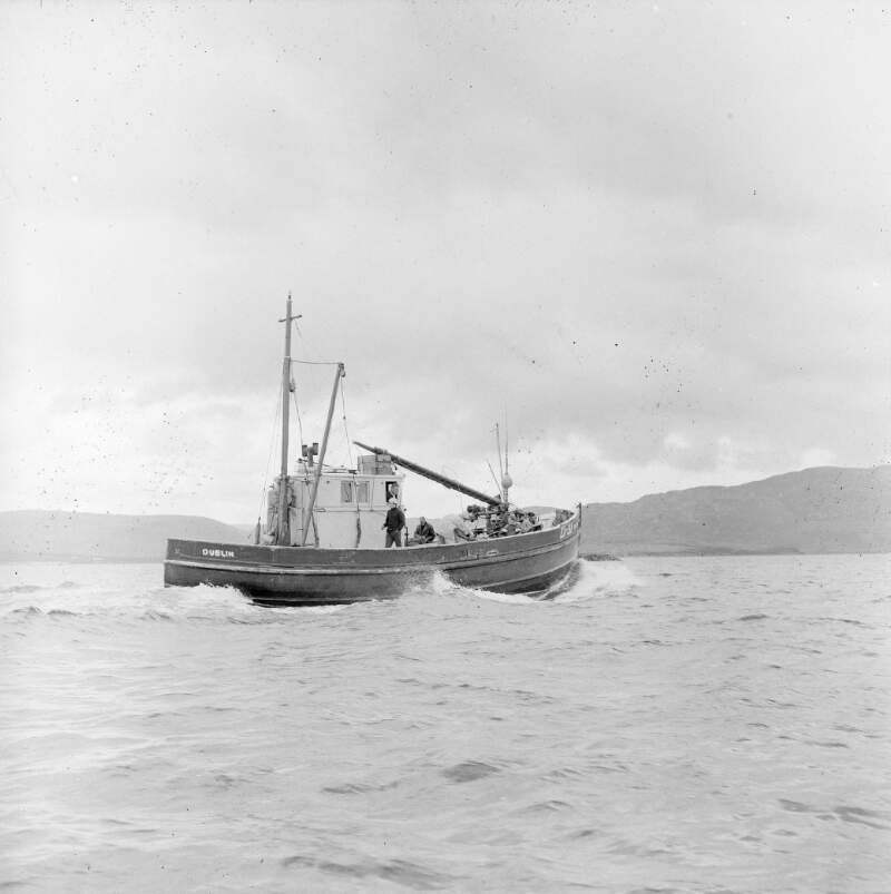 [Fishing boat at sea angling festival in Narin / Portnoo, Co. Donegal]