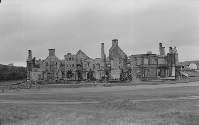 [Rosapenna Hotel after it was destroyed in fire, Sheephaven Bay, Co. Donegal]