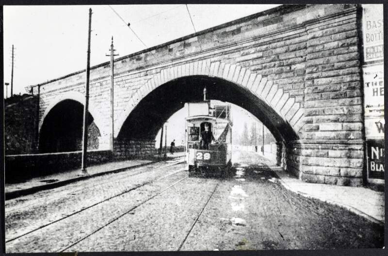 Dublin United Tramways, Fairview Railway Viaduct, Car No. 29