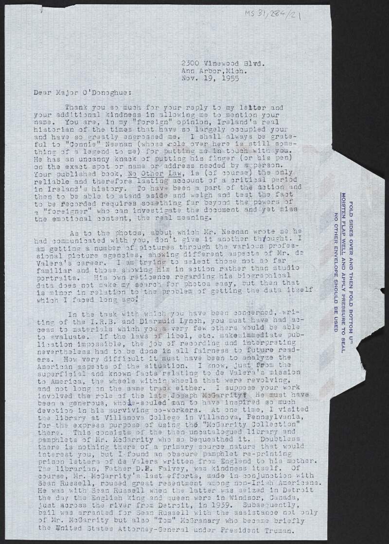 Letter from Mary C. Bromage to Florence O'Donoghue complimenting O'Donoghue on his historical writings, and regarding photographs for Bromage's book on Éamon De Valera,
