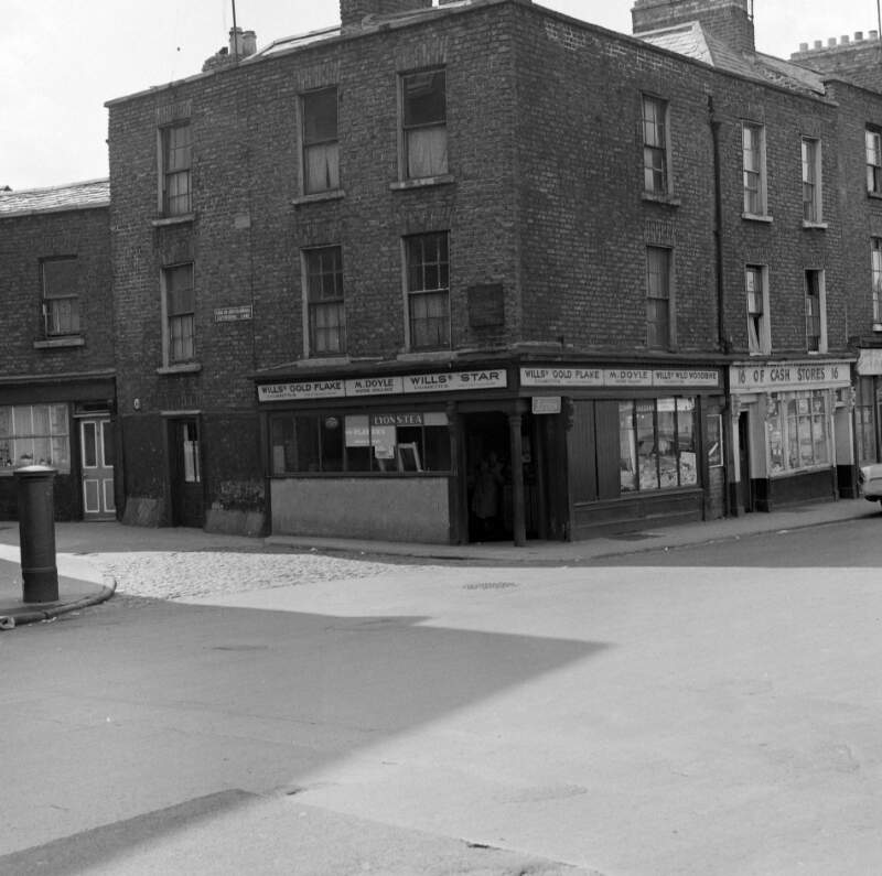 [Shops at Doyle's Corner and Cathedral Lane, Dublin]