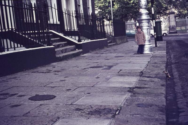 [Merrion Square pavement, Dublin]