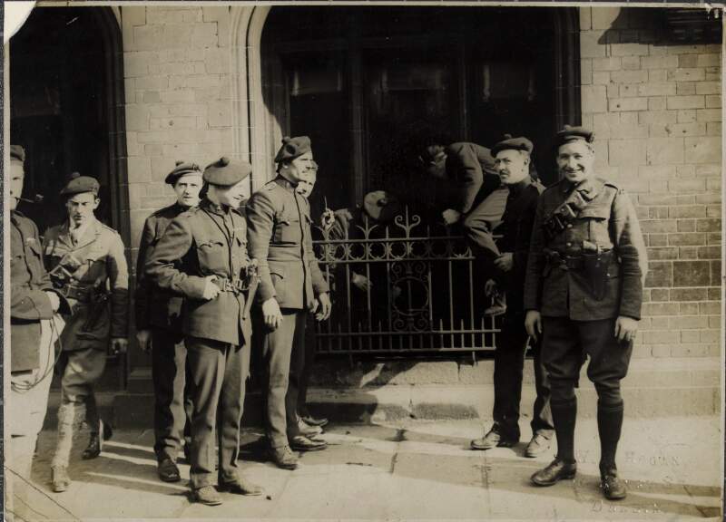 [Black and Tans outside the London and North Western Hotel, Dublin]