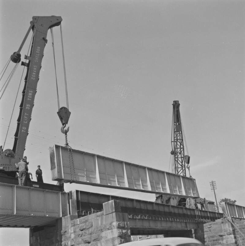 Crane on canal bridge, Harcourt Street, Dublin City, Co. Dublin.