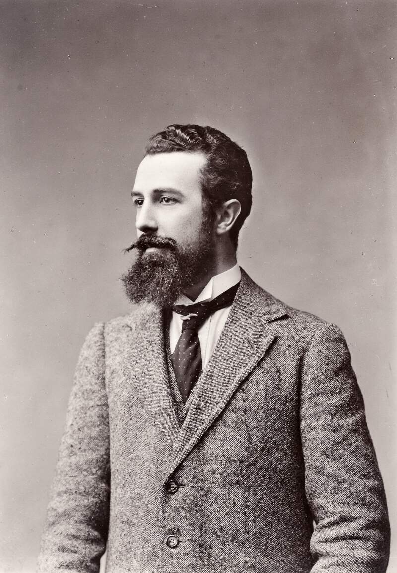 [Herbert Moore Pim, half-length, facing left portrait, in suit and tie]