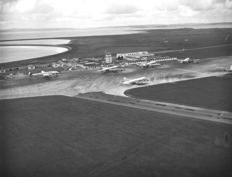 [Shannon Airport, Shannon, Co. Clare]