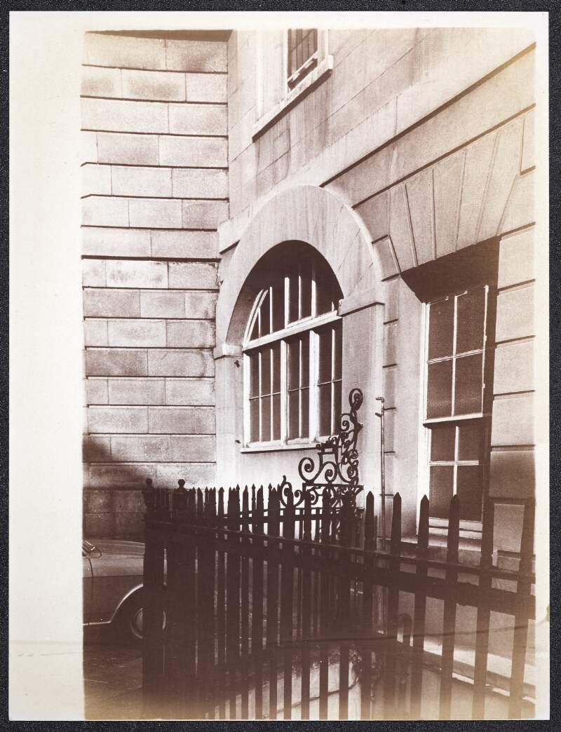 [Windows and fence on Henrietta Street]