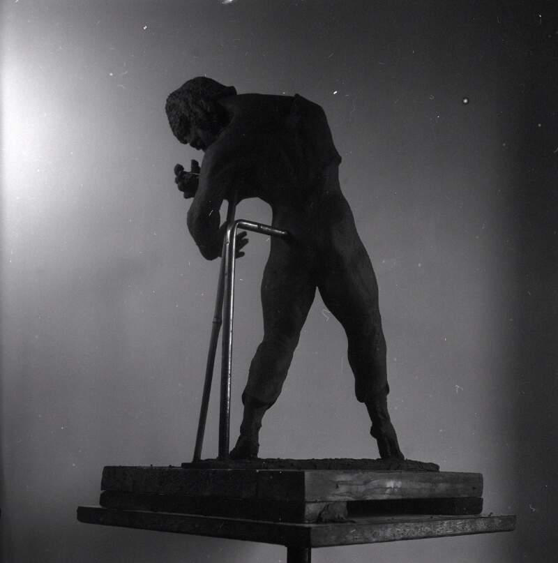 [Sculpture of Marcel Marceau]